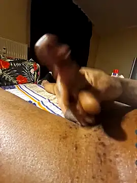 solofe19 online show from April 8, 3:39 am