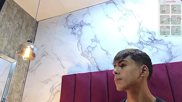 PrincePoppy online show from January 17, 9:07 pm