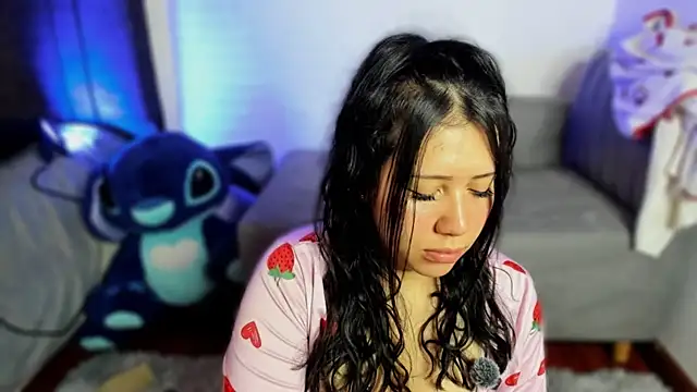 snow doll online show from March 28, 7:35 pm