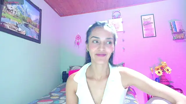 angelic coral online show from November 7, 1:27 am