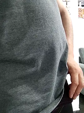 Bradd 32 online show from September 24, 2:37 am