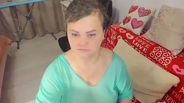 MildMature online show from December 7, 11:23 pm