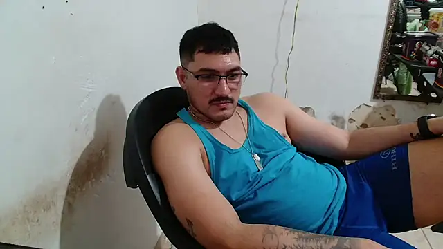 Leonino231 online show from September 18, 11:40 pm