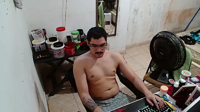 Leonino231 online show from December 17, 4:13 pm