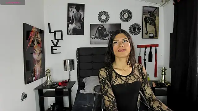 LunarisSmith online show from December 18, 7:31 pm