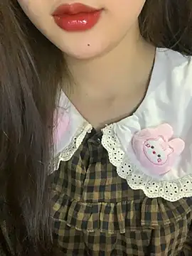 Linhtruong  online show from February 1, 4:11 am