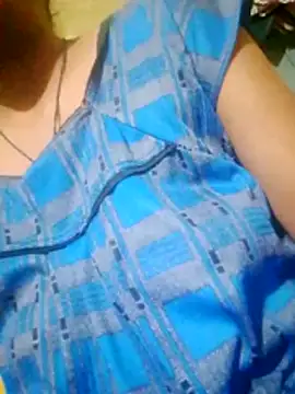 Snapshot of Daisygirl9 chatting on October 18, 3:46 pm Daisygirl9 online show from October 18, 3:46 pm