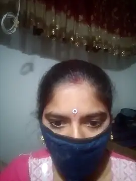 Snapshot of Daisygirl9 chatting on February 20, 1:46 am Daisygirl9 online show from February 20, 1:46 am