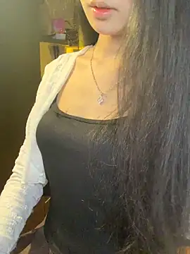 Nhinhi18 online show from April 21, 3:17 pm