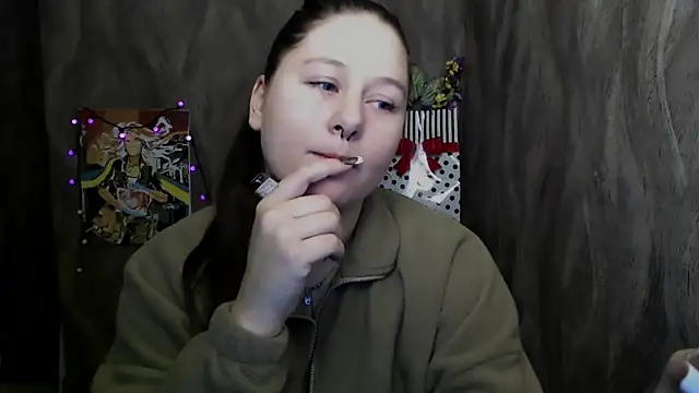 Linda S  online show from November 24, 3:56 pm