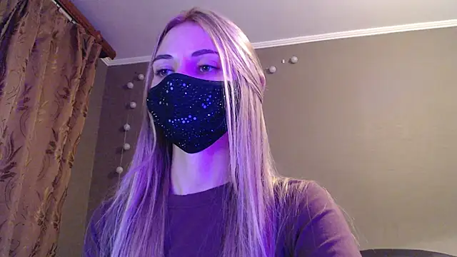 Iris lave online show from September 12, 6:19 pm