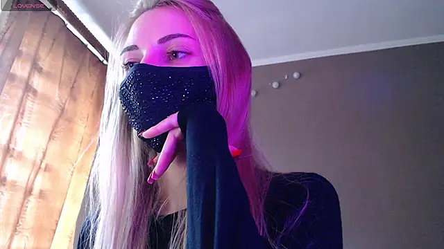 Iris lave online show from September 24, 2:20 pm