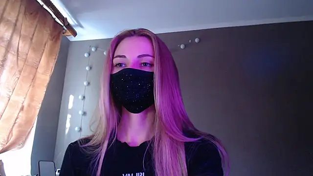 Iris lave online show from September 27, 2:33 pm