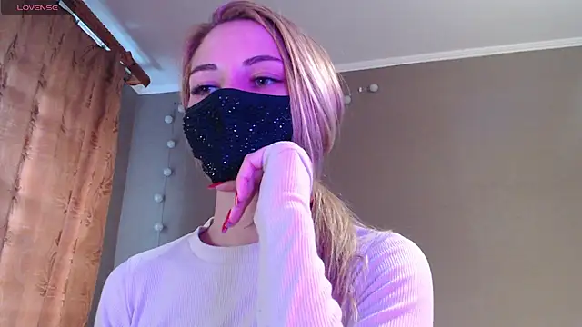 Iris lave online show from September 29, 3:06 pm