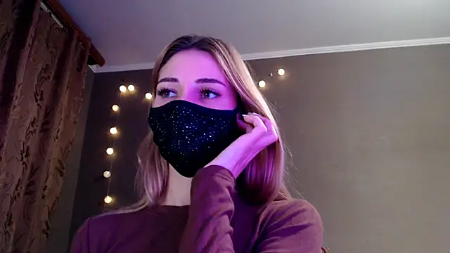 Iris lave online show from November 30, 2:54 pm