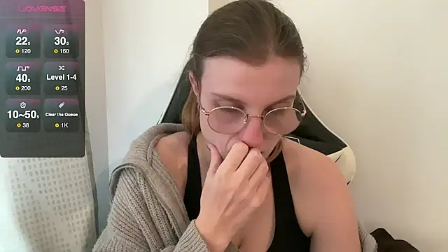 BustyKellyXXX online show from January 7, 2:52 pm