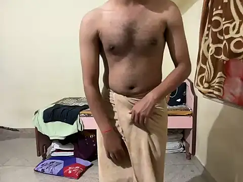 project085 online show from November 13, 3:55 pm