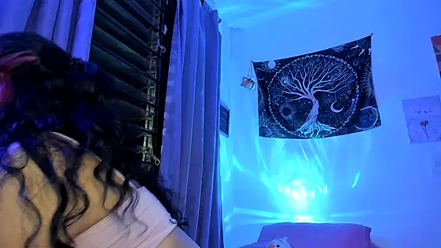 Sweet mim  online show from September 28, 11:43 pm