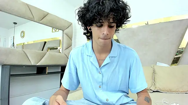 Ibratxandy online show from November 22, 7:24 pm