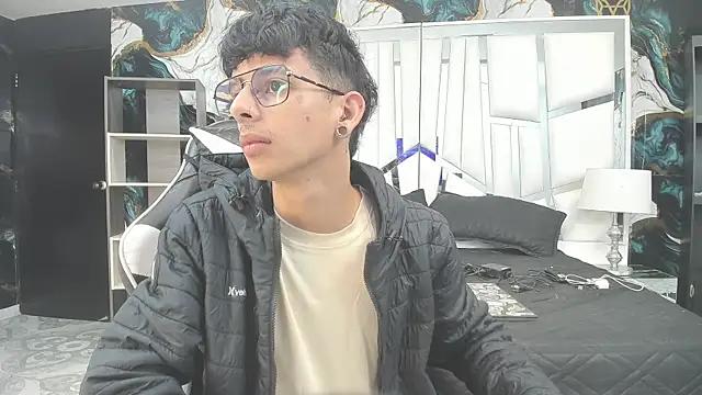 Ibratxandy online show from April 9, 12:21 pm