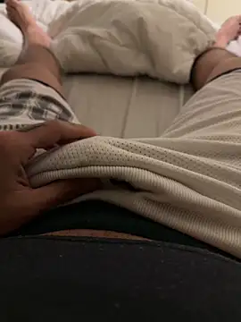 umeghj online show from April 26, 8:28 pm