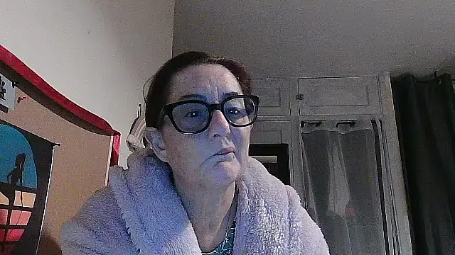 Mistress-Ivy51 online show from November 26, 7:09 am