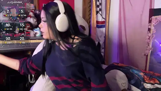 PixelKitty  online show from July 22, 11:29 pm
