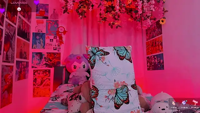 FluffyMelons online show from October 31, 12:11 am