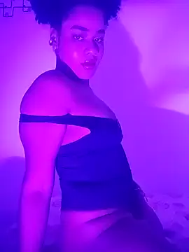 Maaaar  online show from September 15, 9:15 pm