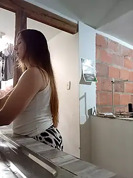 Arianna Moss online show from September 23, 2:09 pm