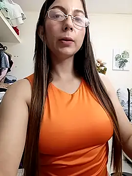 Arianna Moss online show from February 13, 7:32 pm