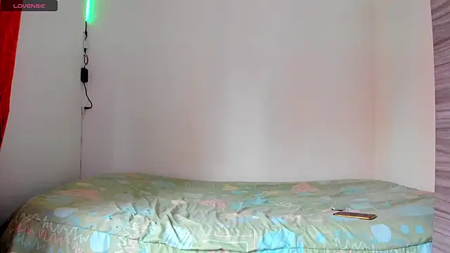 Snapshot of kenan_2601 chatting on April 16, 8:31 pm kenan 2601 online show from April 16, 8:31 pm