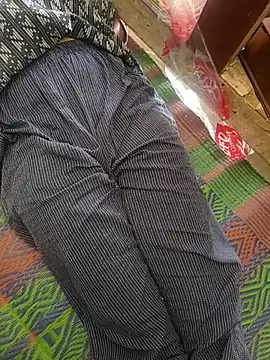 Snapshot of kajalLelaa chatting on February 18, 7:48 am kajalLelaa online show from February 18, 7:48 am