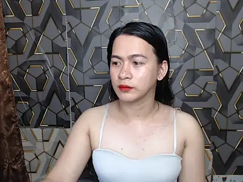Snapshot of ur_asianpretty chatting on June 12, 2:10 am ur asianpretty online show from June 12, 2:10 am