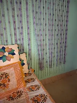 Ishu Lovee online show from April 10, 6:51 am