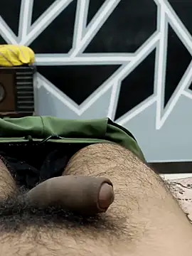 Snapshot of Bull54321 chatting on September 20, 6:42 pm Bull54321 online show from September 20, 6:42 pm