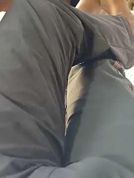 Snapshot of Bull54321 chatting on October 16, 2:01 am Bull54321 online show from October 16, 2:01 am