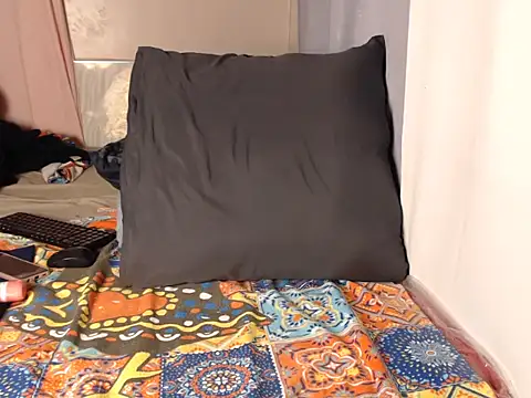 Berryangel03 online show from April 10, 7:29 pm