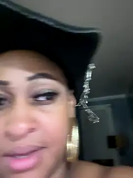 dreameafterdusk online show from October 1, 1:44 am