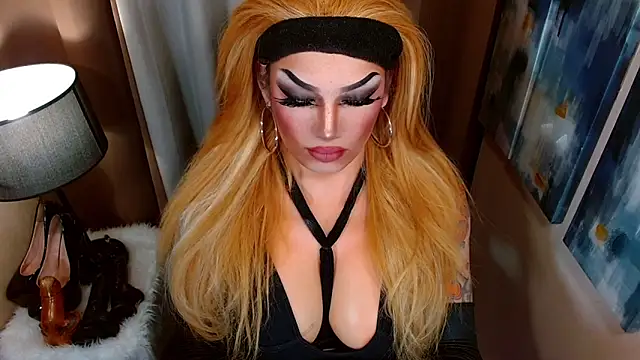 Snapshot of xmadisonmitressxx chatting on February 2, 4:00 am xmadisonmitressxx online show from February 2, 4:00 am