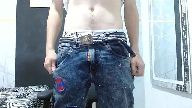 dia fax18 online show from January 12, 9:09 pm