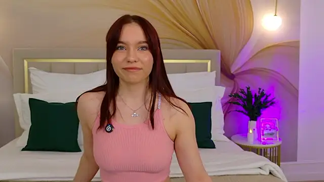 NoraHaynes online show from March 4, 3:01 am