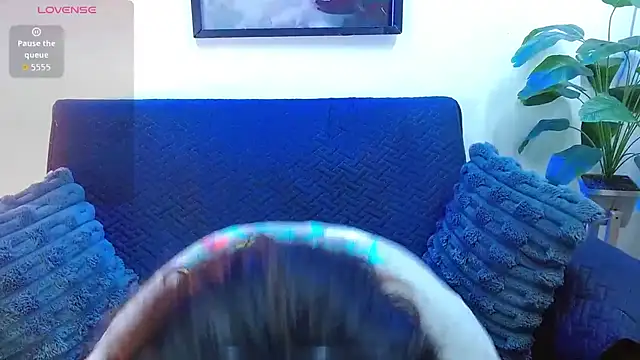 Linda banks  online show from September 20, 1:17 am