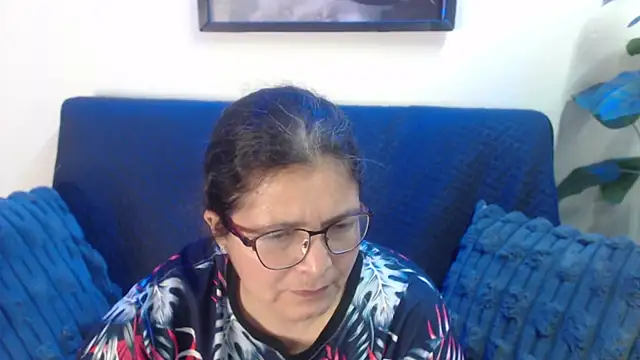 Linda banks  online show from January 14, 1:11 am