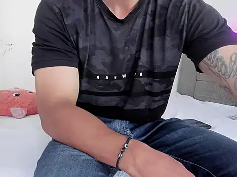 Edy coltt online show from September 10, 1:33 pm