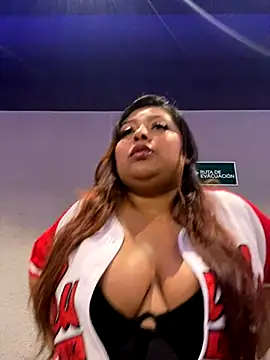 Hela Collins online show from November 6, 8:43 pm