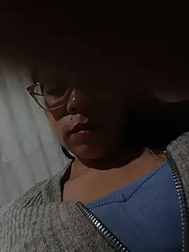 JenniferLegs online show from October 29, 1:30 am