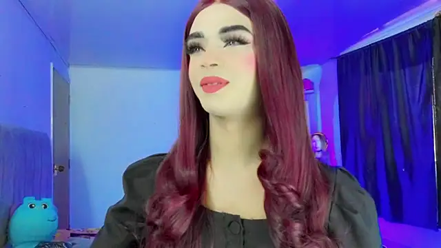 HANNAH BACKERS online show from December 17, 9:32 pm