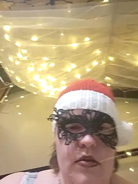 VeiledMuse online show from December 22, 2:41 am