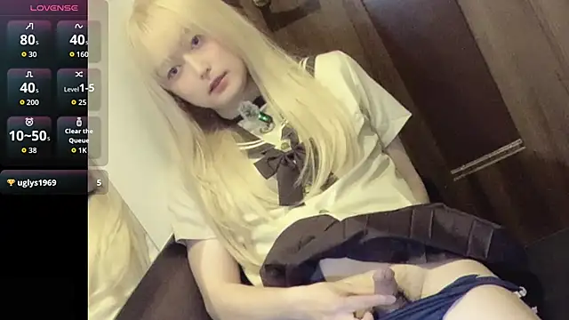 Mia032 online show from March 6, 6:10 am